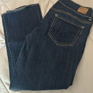 American Eagle Artist Crop